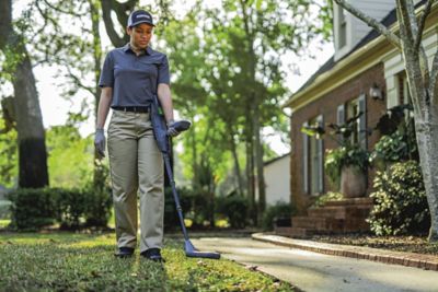 Certified Sentricon Specialist using scout location device