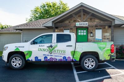 Innovative Pest Control truck