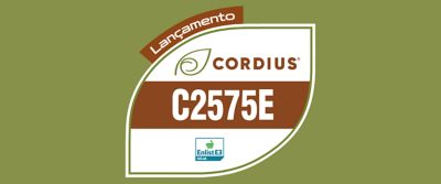 A imagem mostra um selo em formato de folha sobre fundo verde-oliva. Dentro do selo aparece a marca Cordius® com um ícone de folha, seguida pelo código “C2575E” em destaque sobre uma faixa marrom. Na parte inferior, há o logotipo “Enlist E3 Soja”, indicando a tecnologia associada à cultivar.