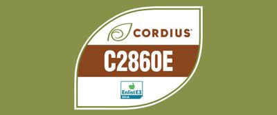 A imagem mostra um selo em formato de folha sobre fundo verde-oliva. Dentro do selo aparece a marca Cordius® com um ícone de folha, seguida pelo código “C2860E” em destaque sobre uma faixa marrom. Na parte inferior, há o logotipo “Enlist E3 Soja”, indicando a tecnologia associada à cultivar.