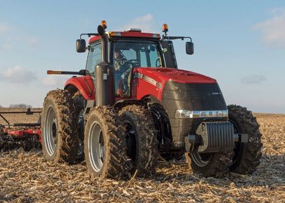 Photo showing a  Case IH Magnum 7130 tractor, commonly used 1987-1993, weighing 17,540 lbs.