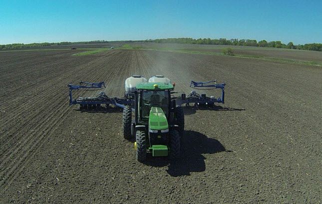 Photo of spring fieldwork - planting.