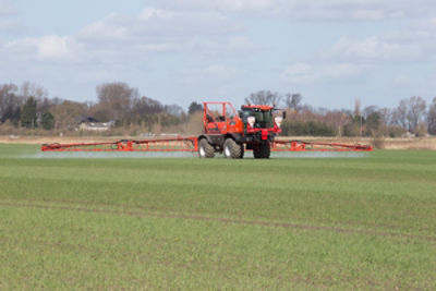 Cereal spraying - Arylex active herbicides from Corteva Agriscience.jpg