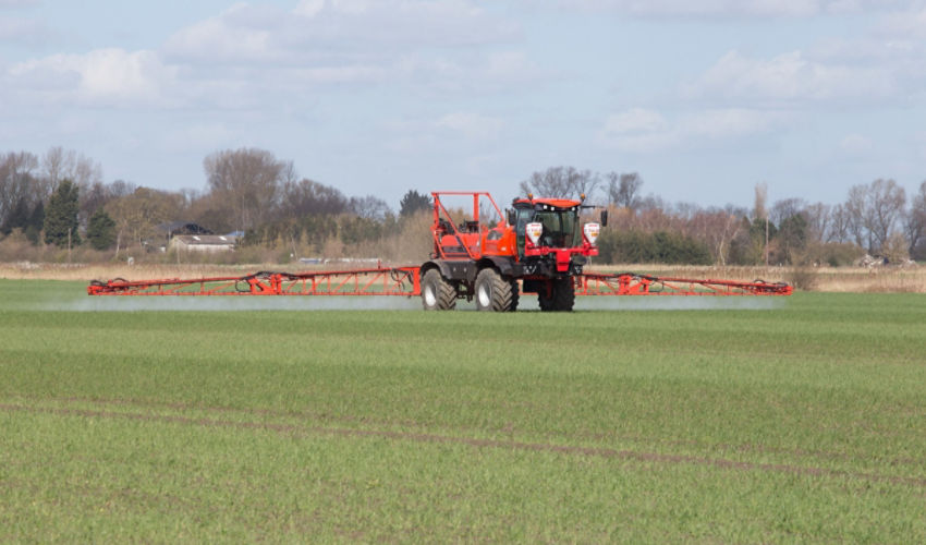 Cereal spraying - Arylex active herbicides from Corteva Agriscience.jpg