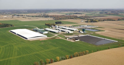 Photo - aerial view - large farm operation