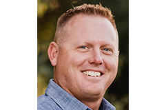 Photo - Pioneer Field Agronomist Gabe Bathen