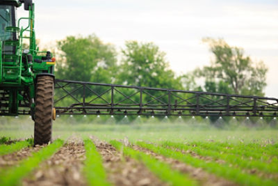 Active sprayer in field