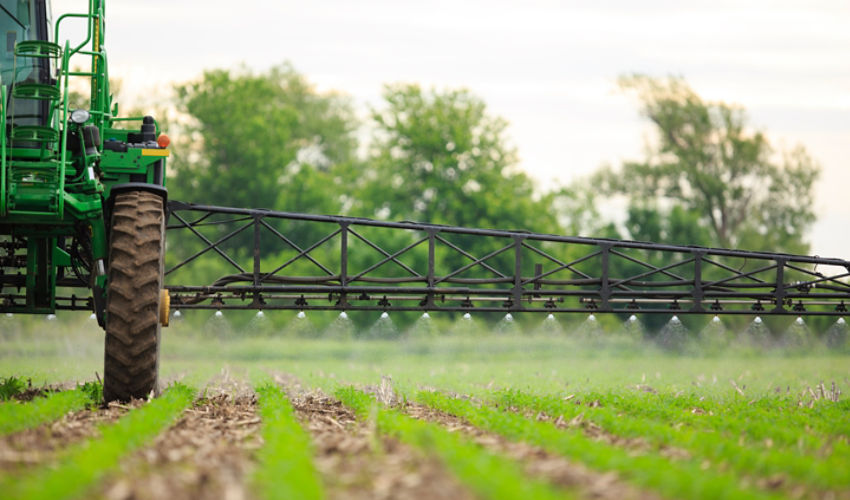 Active sprayer in field