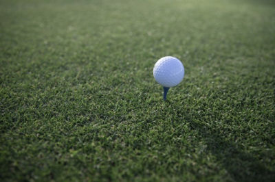 Image of golf ball on putting green