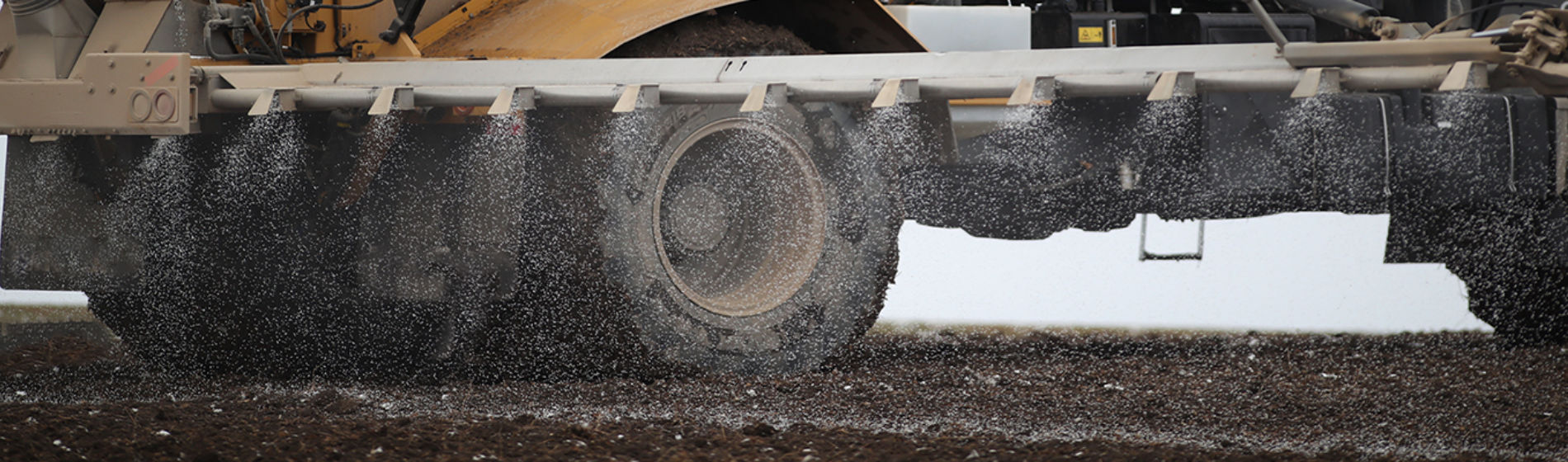 Spring stabilization spreading nitrogen